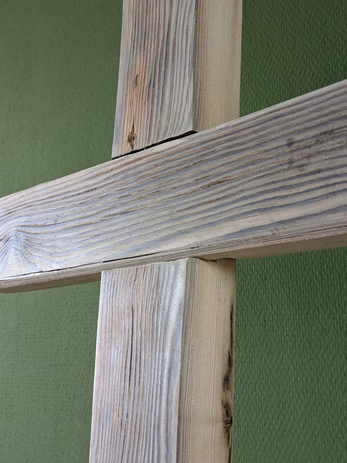 Houten kruis staand 78 cm - Afbeelding 13